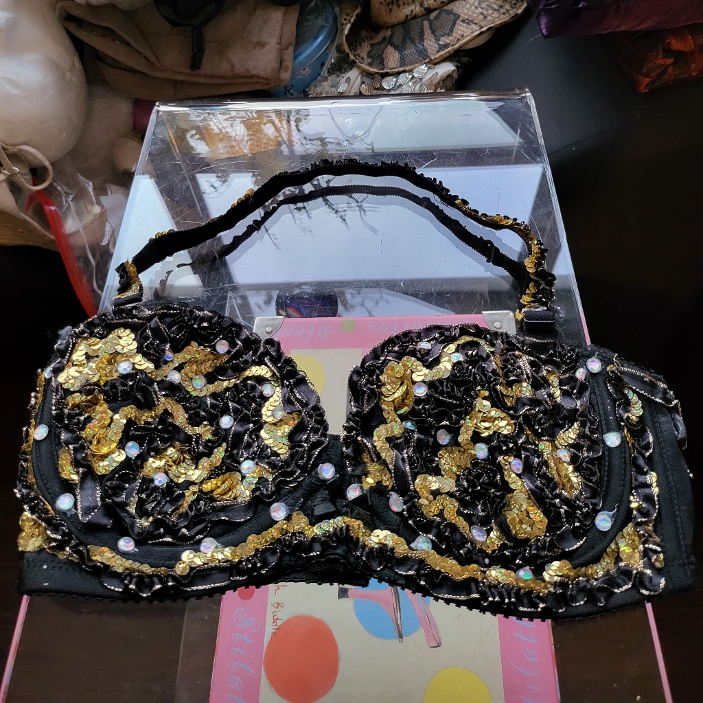 Sequence Bra